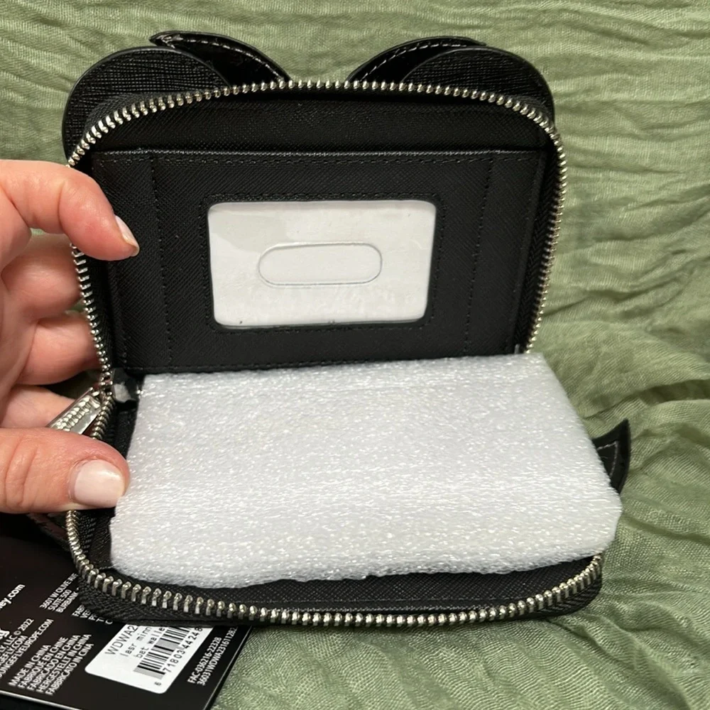 Loungefly Disney LASR Glow in the Dark Minnie Bat Wallet NWT